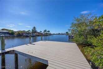 146 Windward Cay in Naples, FL - Building Photo - Building Photo