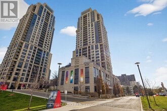 6 Eva Rd in Toronto, ON - Building Photo - Building Photo