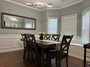 2642 Dayview Ln in Atlanta, GA - Building Photo - Building Photo