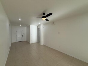 3510 Pascual De Leon in Laredo, TX - Building Photo - Building Photo