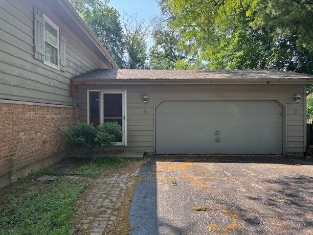 721 S Vista Dr in Algonquin, IL - Building Photo - Building Photo
