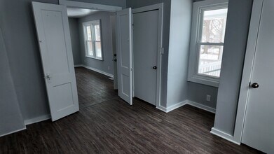 526 Gridley Ave in Akron, OH - Building Photo - Building Photo