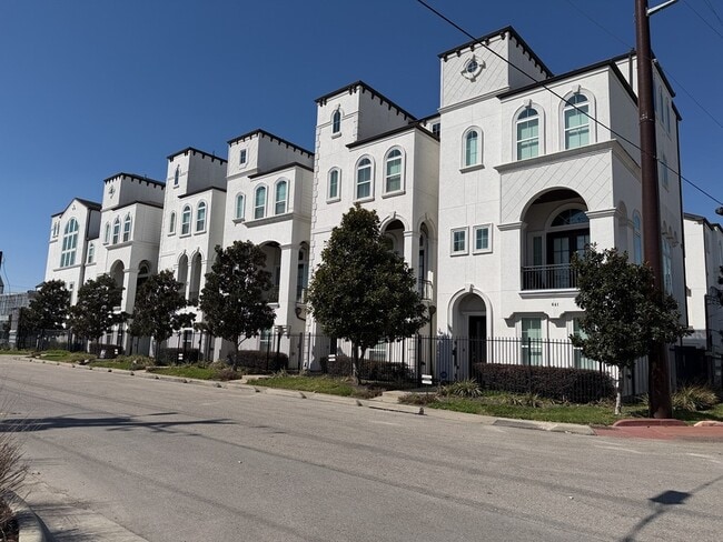 property at 641 Middle St