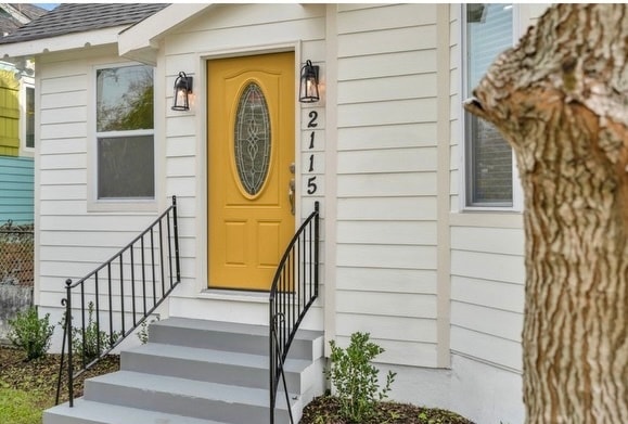 property at 2115 Independence St