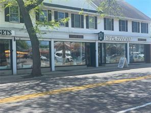64 N Main St in Sayville, NY - Building Photo