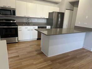 Downer Place Lofts in Aurora, IL - Building Photo - Building Photo