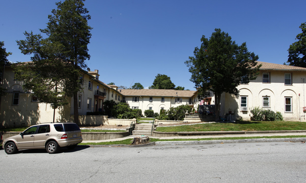 24 Webster Street LLC in Haverhill, MA - Foto de edificio