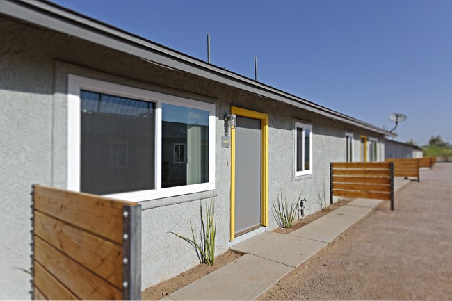 808-822 E Blacklidge Dr in Tucson, AZ - Foto de edificio - Building Photo