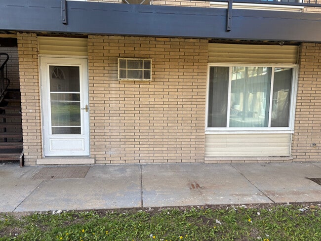 1450 Ann Arbor Rd in Plymouth, MI - Building Photo - Building Photo