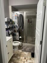 3018 English Manor Ln