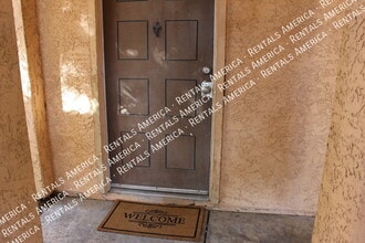 3131 W Cochise Dr in Phoenix, AZ - Foto de edificio - Building Photo