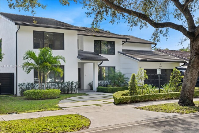 8300 NW 166th Terrace in Miami Lakes, FL - Building Photo - Building Photo