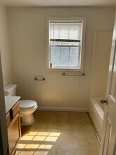 30 Nicholas Dr in Wareham, MA - Building Photo - Building Photo