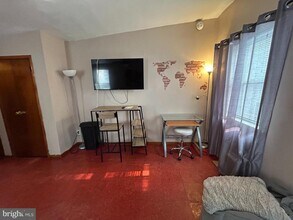 532 N 15th St in Philadelphia, PA - Building Photo - Building Photo
