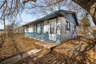 2118 E 1st St N in Wichita, KS - Building Photo - Building Photo