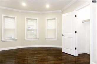 17 Kenneson Rd, Unit 2 in Somerville, MA - Building Photo - Building Photo