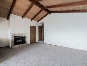 2012 Vernon Rd in Lake Stevens, WA - Building Photo - Building Photo