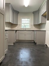 349 Laquita Dr SE in Atlanta, GA - Building Photo - Building Photo