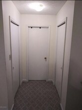 143 Wiltshire Ave in Vine Grove, KY - Building Photo - Building Photo