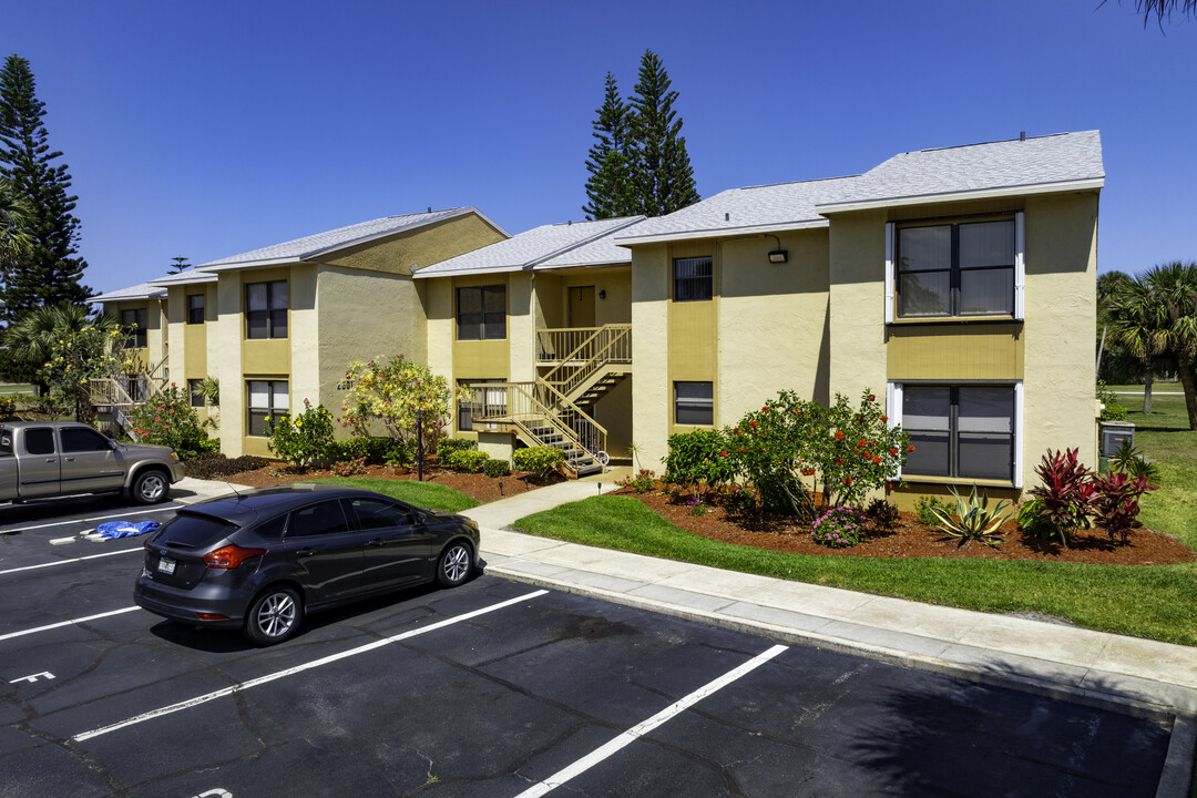 The 19th Hole Condominiums in Melbourne, FL - Building Photo