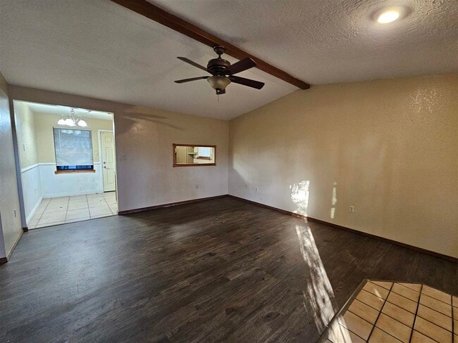 909 NE Tortoise Dr in Lawton, OK - Building Photo - Building Photo