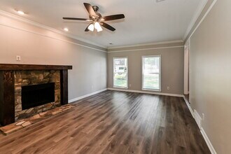 1077 Cotton Row Cove in Collierville, TN - Building Photo - Building Photo