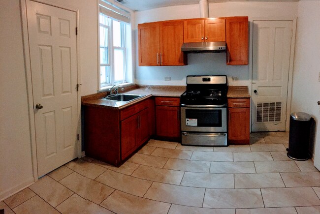 254 W 31st St in Chicago, IL - Building Photo - Building Photo