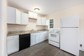 4006 Niagara St in North Charleston, SC - Building Photo - Building Photo