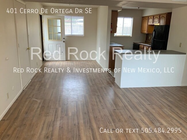 401 Cerro De Ortega Dr SE in Rio Rancho, NM - Building Photo - Building Photo