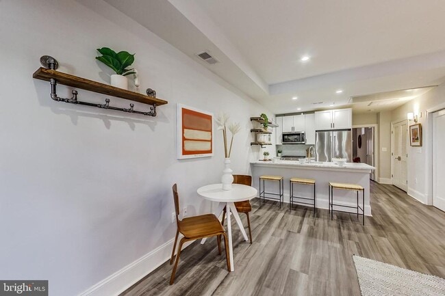 819 D St NE in Washington, DC - Building Photo - Building Photo