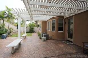 13298 Deer Canyon Pl in San Diego, CA - Building Photo - Building Photo