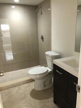 11220 SW 67th Terrace in Miami, FL - Building Photo - Building Photo