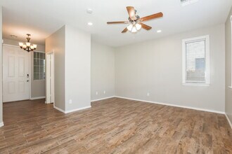 1130 E Coppola St in Queen Creek, AZ - Foto de edificio - Building Photo