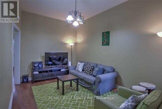 472 Symington Ave in Toronto, ON - Building Photo - Building Photo