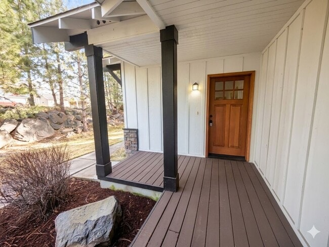 property at 1399 NW Oregon Ave