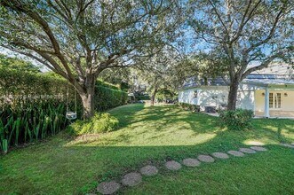 730 Davis Rd in Coral Gables, FL - Building Photo - Building Photo