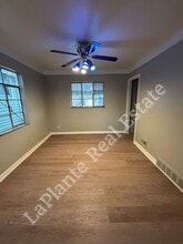 1421 N Ravine Pkwy in Toledo, OH - Building Photo - Building Photo