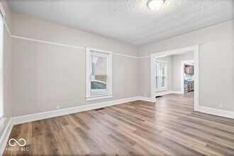 57 E South St in Mooresville, IN - Building Photo - Building Photo