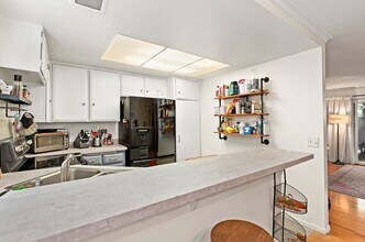 6544 College Grove Dr, Unit 71 in San Diego, CA - Building Photo - Building Photo