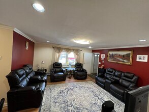 289 Main St, Unit 10G in Spotswood, NJ - Building Photo - Building Photo