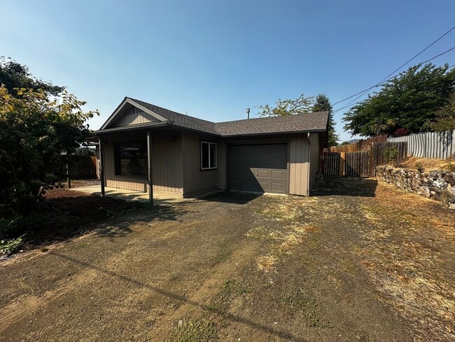 property at 123 Karuk Ln