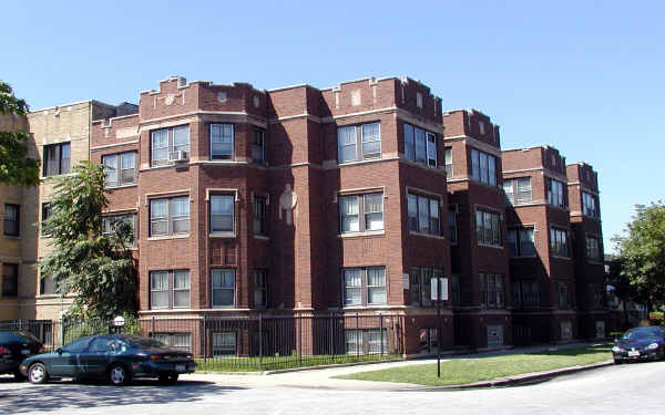 447-455 E 80th St in Chicago, IL - Building Photo