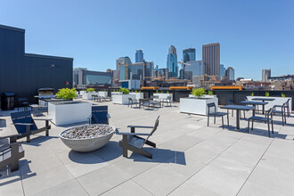 SECOND AND SECOND in Minneapolis, MN - Foto de edificio - Building Photo