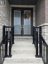 2 Periwinkle Rd in Springwater, ON - Building Photo - Building Photo