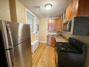 6318 N Mozart St in Chicago, IL - Building Photo - Building Photo