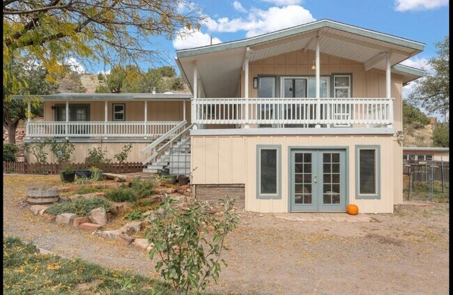 property at 3 Gringo Gulch Rd