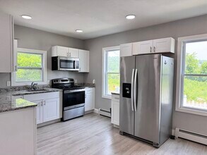 286 Kimball St in Fitchburg, MA - Building Photo - Building Photo