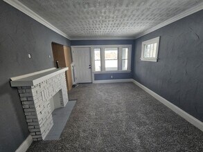 1149 E 177th St in Cleveland, OH - Building Photo - Building Photo