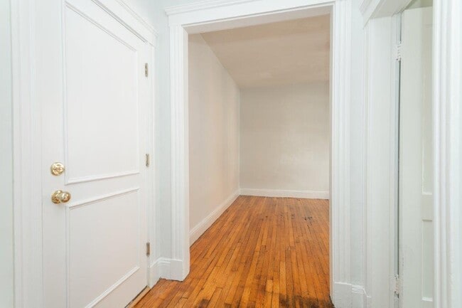 49 Worthington St, Unit 1 in Boston, MA - Foto de edificio - Building Photo