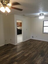 101 Harding Rd, Unit COZY SECLUDED PATIO HOME in Niceville, FL - Building Photo - Building Photo